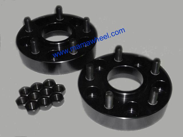 Black wheel spacer adapter